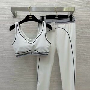 ALO Yoga Women's White Leggings and Top Set